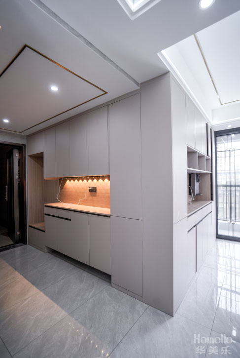 132㎡簡約四居，客餐廳對稱式設計，動線自由寬闊，真的很舒適